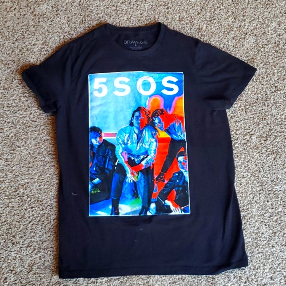 5 seconds of summer band shirt lll